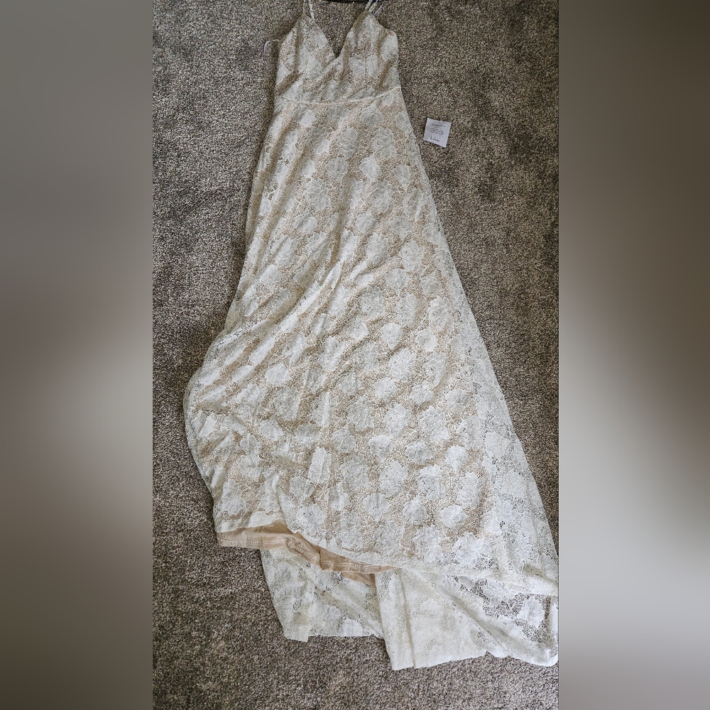 Lulus Elegant Cream Lace Wedding Gown